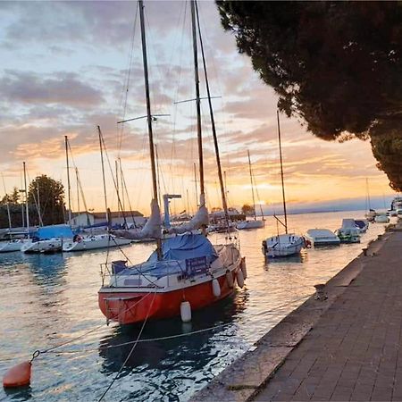 Апартаменти Solegardarelax - Песк'єра-дель-Гарда Екстер'єр фото