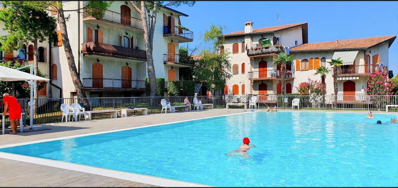 Апартаменти Solegardarelax - Песк'єра-дель-Гарда Екстер'єр фото